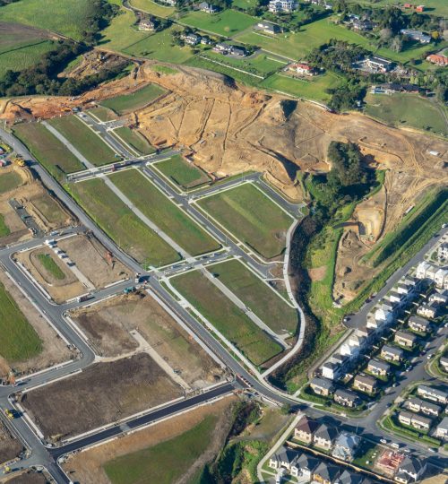 New Residential development in countryside with excavation works, infrastructure and new houses south of Auckland